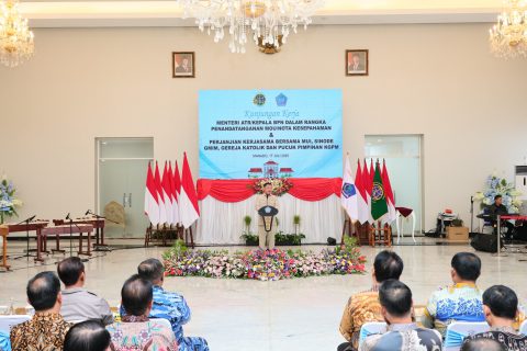 Menteri ATR/BPN Nusron Wahid Saksikan Penandatanganan MoU Percepatan Sertifikasi Tanah di Sulut