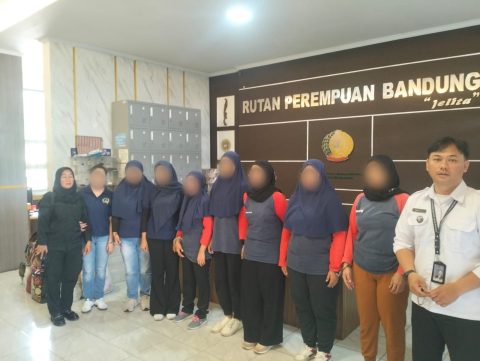 02006f8b-b052-43f9-b086-5bf2df6c3739 Optimalkan Pembinaan, Rutan Depok Pindahkan Warga Binaan ke Lapas Bandung