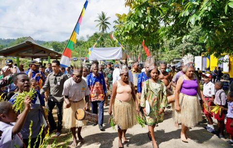 Menteri ATR/BPN Nusron Wahid Kunker Perdana ke Papua, Fokus Percepatan Layanan Pertanahan.