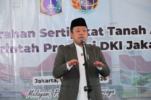Menteri ATR/BPN Serahkan Sertipikat Aset Rp102 Triliun ke Gubernur Jakarta
