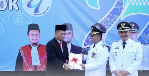 Kado Istimewa HUT Depok, Kantah Depok Serahkan 27 Sertipikat Aset ke Wali Kota