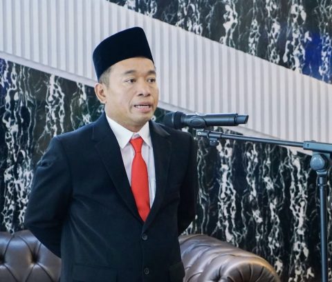 Kepala Kantah Depok Lantik Camat Tapos Jadi PPATS